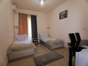 Отель Comfort House