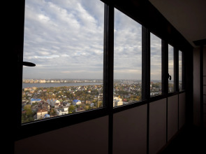 Квартира Неотель видовая рядом с ВГТУ, Цирком, Воронеж-сити