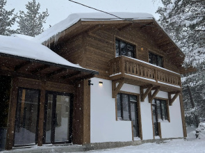 Alpine House Terskol Guest house