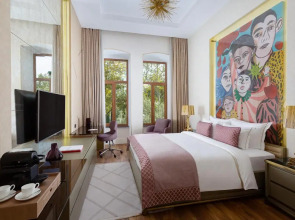 Отель Art Gallery