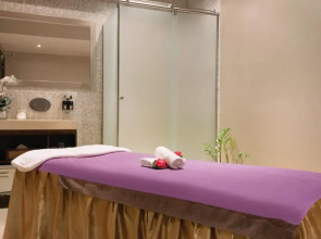 Ramada by Wyndham Abu Dhabi Downtown