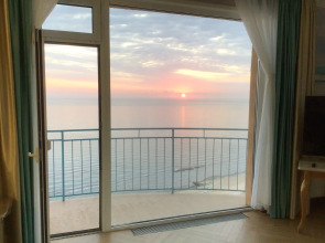 Апартаменты Priboy 05 у моря для отдыха и оздоровления