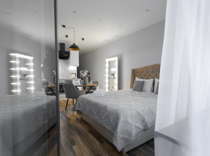 Апартаменты Lalapart Gray stone на 30 этаже небоскреба Савеловский Сити