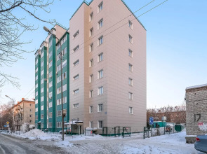 Квартира рядом с Мнтк им. Федорова и Ск Заря