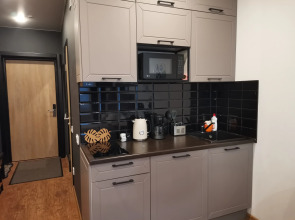 Апартаменты Улучшенные Авеню на Мужества