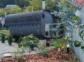 Частный Дом с Бассейном Мансардой и Видом на Горы