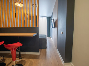 Апартаменты Fox Homes Студия на набережной в ЖК Белый Ангел (а)