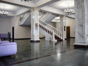 Araks Hotel Complex