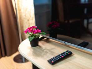 Апартаменты Яр-сутки на Октября 23