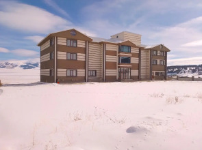 Metinoğlu Pansiyon (Chalet Khione) Sarıkamış Hotel