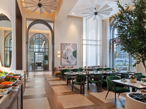 Отель Vida Creek Beach