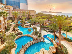 Отель The Ritz-Carlton, Dubai