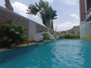 Chic Bolshaya Studiya okolo Luchshego Plyazha Karon 101 Apartments