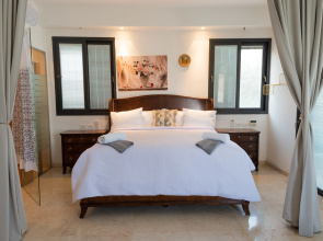 Grace Holon Guest house
