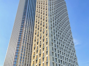 Апартаменты с Панорамными Окнами на 14 Этаже Небоскреба Бизнес-Класс в ЖК D1