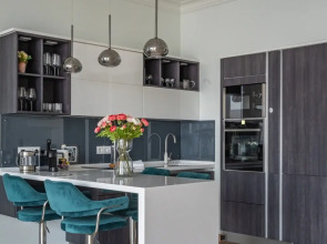 Romantic apart on 71 floor