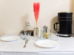 Квартира Двухкомнатная на Тельмана 5