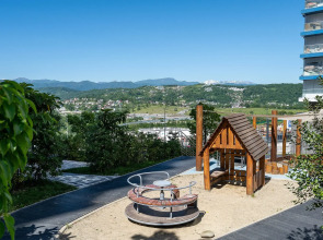 Апартаменты Оранж УК Атмосфера с Видом на Горы