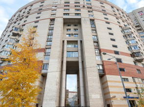 Апартаменты на Комендантском Проспекте 11