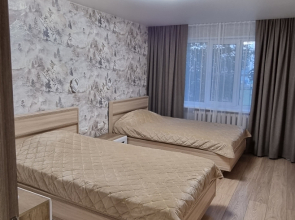 Na 60 let Oktyabrya 13 Apartments