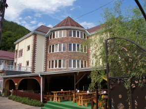 Mezdah Guest House