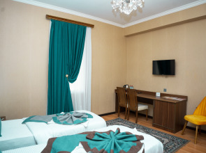 Отель  Неми