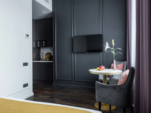 Апартаменты Cozy Mystic