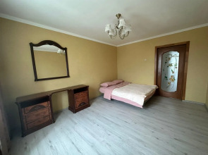 Квартира Стильная и уютная около железнодорожного вокзала