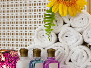 Отель GLK Premier The Home Suites & Spa