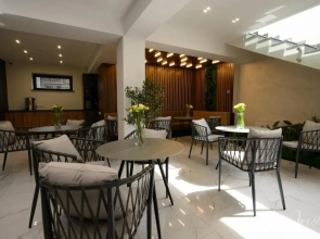Aristo Boutique Hotel
