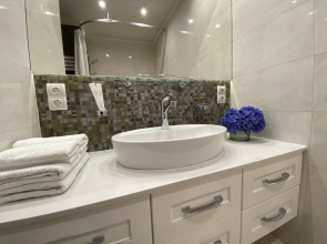 Квартира Трехкомнатные апартаменты в Рыбной деревне