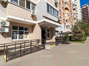 Квартира Двухкомнатная недалеко от парка Галицкого