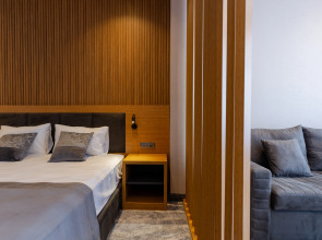 Отель Monarch Batumi