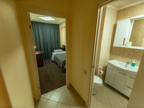 Отель Navigator