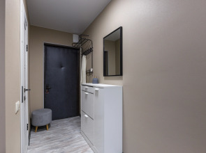 Трехкомнатная квартира рядом НМИЦ имени Рыжих