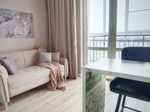 Квартира дизайнерская Renta27 в ЖК Riverdаy