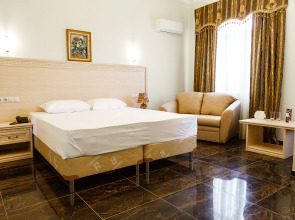 Ресторанно-Гостиничный Комплекс Голубое Озеро