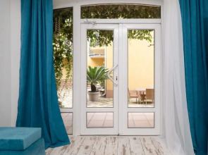 Апартаменты У Моря С Бассейном в ЖК Солнечный апр17