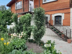 Elki Guest House