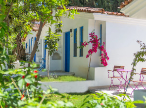 Risus Garden Marina Hotel