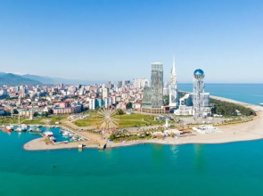 Апарт-отель на берегу моря, Porta Batumi Tower