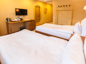 Отель Amante Narikala