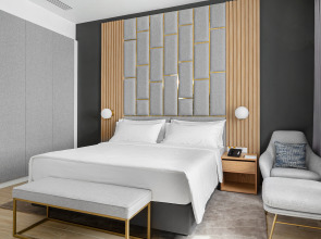 The Basilian Minsk hotel, Curio Collection by Hilton