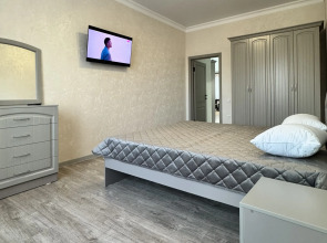 Квартира Двухкомнатная в центре у парка