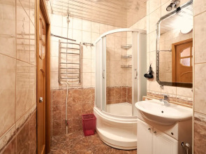 Квартира Anarin Apartments