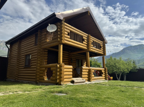 Semeyniy Cottage Ruxs Private house