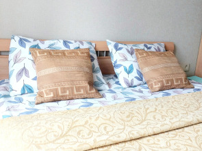 Апартаменты Рядом с центром на Татищева 53