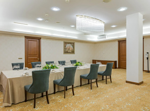 Отель Президент