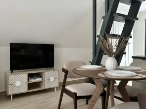 Afrejm s vidom na les №3 Private House