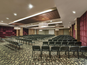 Aska Lara Resort & Spa Hotel